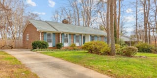1410 Knightwood Dr 1410 Knightwood Dr Photo Gallery 1