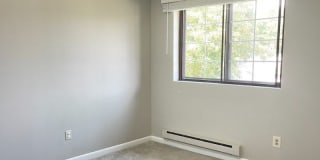 215 Thomas Burgin Pkwy 215 Thomas Burgin Pkwy Photo Gallery 1