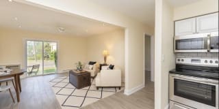 321-323 Shore Drive 321-323 Shore Drive Photo Gallery 1
