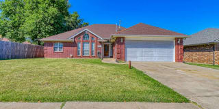 801 N. Morgan Dr. 801 N. Morgan Dr. Photo Gallery 1