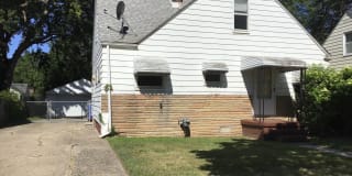 21915 Cyman Ave 21915 Cyman Ave Photo Gallery 1