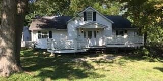 146 SHORE DRIVE 146 SHORE DRIVE Photo Gallery 1