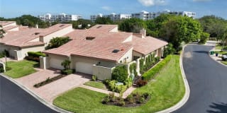 2326 HARBOUR OAKS DRIVE 2326 HARBOUR OAKS DRIVE Photo Gallery 1