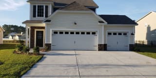9 Swamp White Oak Drive 9 Swamp White Oak Drive Photo Gallery 1