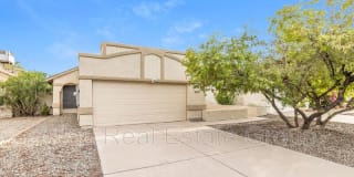 1038 W Estrella Drive 1038 W Estrella Drive Photo Gallery 1