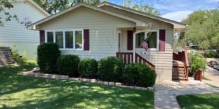 7800 Lakeview Street 7800 Lakeview Street Photo Gallery 1