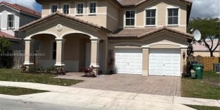 15389 SW 90th Ter 15389 SW 90th Ter Photo Gallery 1