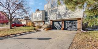 6813 W Hinsdale Plaza 6813 W Hinsdale Plaza Photo Gallery 1
