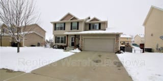 165 SE Pleasant View Dr 165 SE Pleasant View Dr Photo Gallery 1