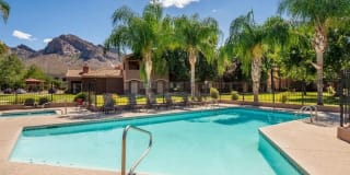 10333 N Oracle Rd 10333 N Oracle Rd Photo Gallery 1