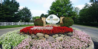 Lakes of Aurora Lakes of Aurora Photo Gallery 1