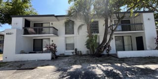 4021 North University Dr #210 - 1 4021 North University Dr #210 - 1 Photo Gallery 1