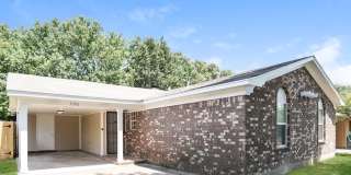 7396 Eastover Drive 7396 Eastover Drive Photo Gallery 1