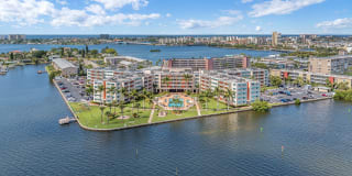 Waters Pointe Waters Pointe Photo Gallery 1