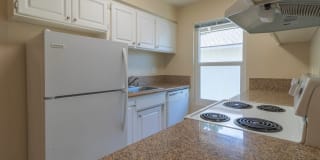 Pinewood Apartments Pinewood Apartments Photo Gallery 1