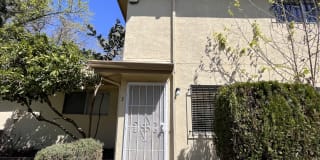 2205 Peppertree Way 2205 Peppertree Way Photo Gallery 1
