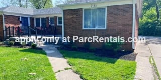 2113 Kessler Blvd North Dr 2113 Kessler Blvd North Dr Photo Gallery 1