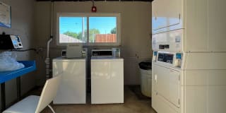 6805 S.W. 88TH STREET 6805 S.W. 88TH STREET Photo Gallery 1