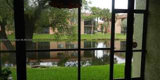 305 Lakeview Dr 305 Lakeview Dr Photo Gallery 1