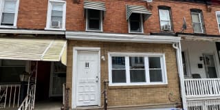 6055 N Norwood St 6055 N Norwood St Photo Gallery 1