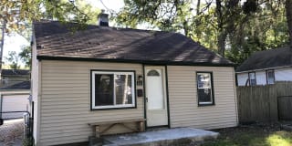 111 West Madge Avenue 111 West Madge Avenue Photo Gallery 1