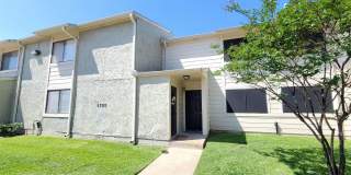 4505 Carter Creek Pkwy Apt 3 4505 Carter Creek Pkwy Apt 3 Photo Gallery 1