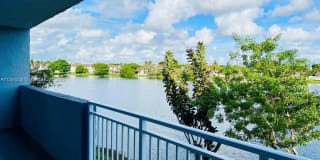 9359 Fontainebleau Blvd 9359 Fontainebleau Blvd Photo Gallery 1