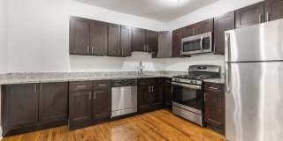 1611 W Juneway Terrace 1611 W Juneway Terrace Photo Gallery 1