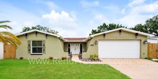 9250 Barrington Lane 9250 Barrington Lane Photo Gallery 1