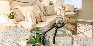 Hawk Ridge Apartment Homes Hawk Ridge Apartment Homes Photo Gallery 1