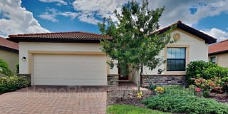 9885 Hilltop Dr 9885 Hilltop Dr Photo Gallery 1