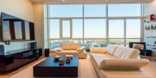 555 East 5th Street 555 East 5th Street Photo Gallery 1