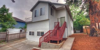 4213 5th Ave NE 4213 5th Ave NE Photo Gallery 1