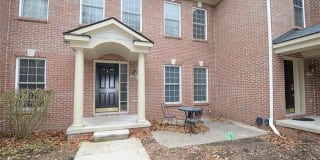 263 S VILLAGE Way 263 S VILLAGE Way Photo Gallery 1