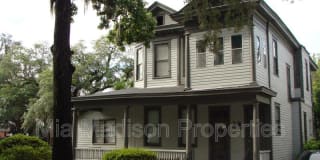 509 West 37th Street LOWER 509 West 37th Street LOWER Photo Gallery 1
