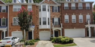 1812 Dunrobin DR SE 1812 Dunrobin DR SE Photo Gallery 1
