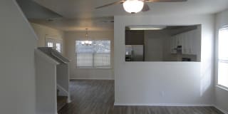 421 Hampton Cove 421 Hampton Cove Photo Gallery 1