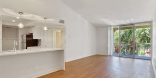 3605 NE 207th St 3605 NE 207th St Photo Gallery 1