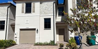 10243 SW 231st Ln 10243 SW 231st Ln Photo Gallery 1