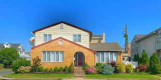 9011 Ventnor Ave 9011 Ventnor Ave Photo Gallery 1
