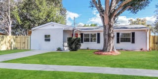 8944 108TH AVE 8944 108TH AVE Photo Gallery 1