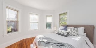 10 Stone Pl., #2 10 Stone Pl., #2 Photo Gallery 1