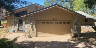 1631 N Mariposa Rd 1631 N Mariposa Rd Photo Gallery 1
