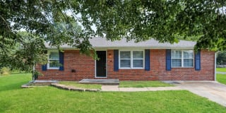 15811 East Independence Avenue 15811 East Independence Avenue Photo Gallery 1
