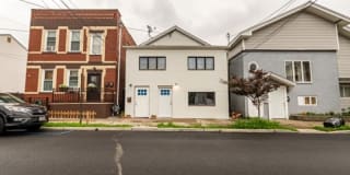 166 Lincoln Pl 166 Lincoln Pl Photo Gallery 1