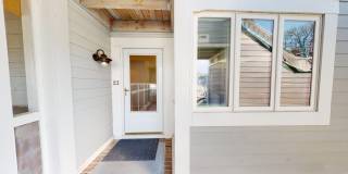 1714-1 Deerfield Drive SW 1714-1 Deerfield Drive SW Photo Gallery 1
