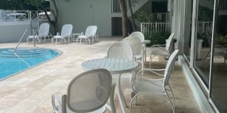 300 Sunrise Dr 300 Sunrise Dr Photo Gallery 1