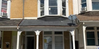 935 W. COLLEGE AVENUE 935 W. COLLEGE AVENUE Photo Gallery 1