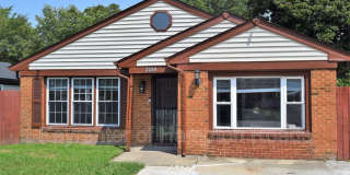 2320 Palmetto St 2320 Palmetto St Photo Gallery 1
