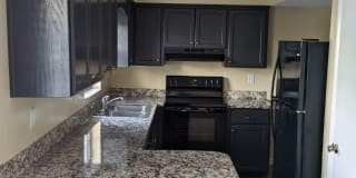 202 17TH AVE N 202 17TH AVE N Photo Gallery 1